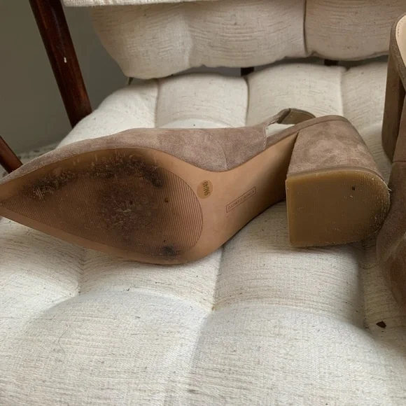 Vince Camuto Suede Sling Back Heel - Picture 8 of 8